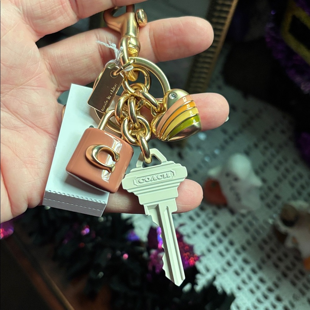 Coach key cluster bag charm key ring New Unused - Picture 2 of 3